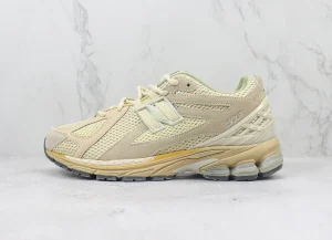 New Balance 1906R AURALEE Bone White Blanc STYLE-M1906RAU