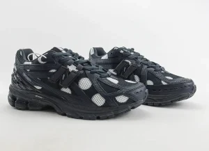 New Balance 1906R BLACK POLKA DOT Noir STYLE-M1906RPB(1)