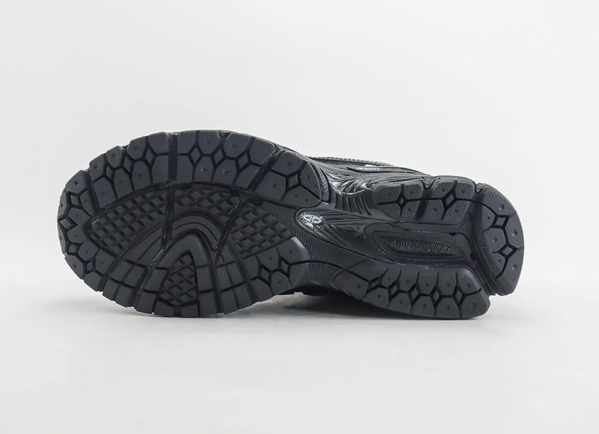 New Balance 1906R BLACK POLKA DOT Noir STYLE-M1906RPB(3)