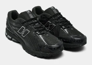 New Balance 1906R Black Metallic Silver STYLE-M1906RJB(1)