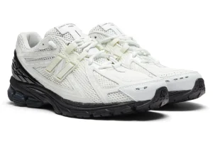 New Balance 1906R Comme des Garcons Homme White STYLE-M1906RCO(1)