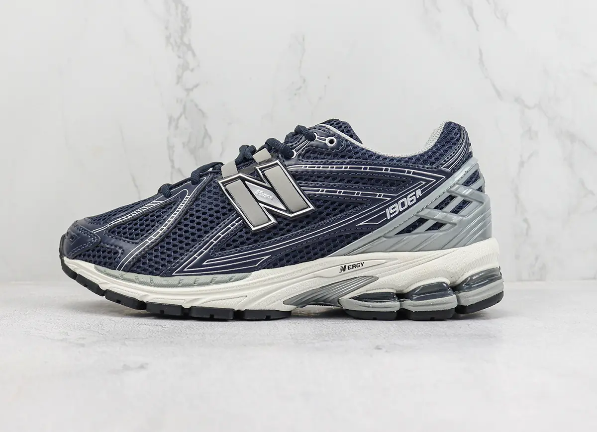 New Balance 1906R Eclipse Navy STYLE-M1906RCA