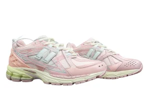New Balance 1906R Lunar New Year Pink STYLE-M1906NLN(1)