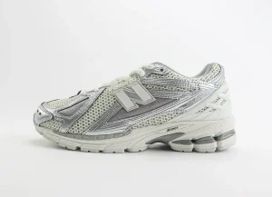 New Balance 1906R Silver URBANCORE STYLE-M1906RCB