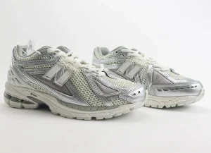 New Balance 1906R Silver URBANCORE STYLE-M1906RCB(1)