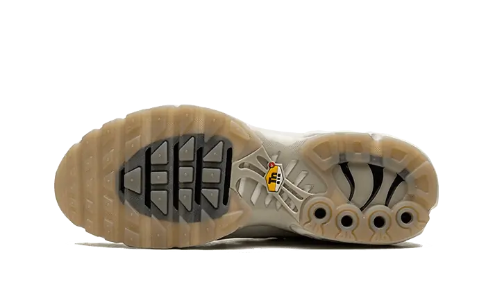Nike Tn Air Max Plus A-COLD-WALL Platinum Tint STYLE-FD7855-002(3)