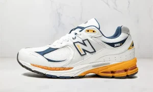 New Balance 2002R Bryant Giles STYLE-M2002RLA
