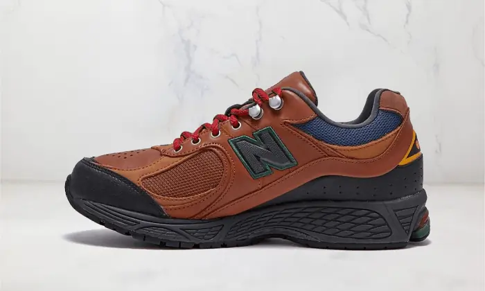 New Balance 2002R Hiking Brown STYLE-M2002RWM