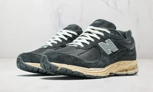 New Balance 2002R Noir Dark Grey STYLE-M2002RHO(1)