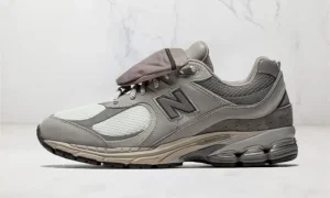 New Balance 2002R Pocket Grey STYLE-M2002RVC