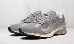 New Balance 2002R Protection Pack Grey STYLE-M2002RDM(1)
