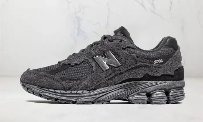 New Balance 2002R Protection Pack Phantom STYLE-M2002RDB