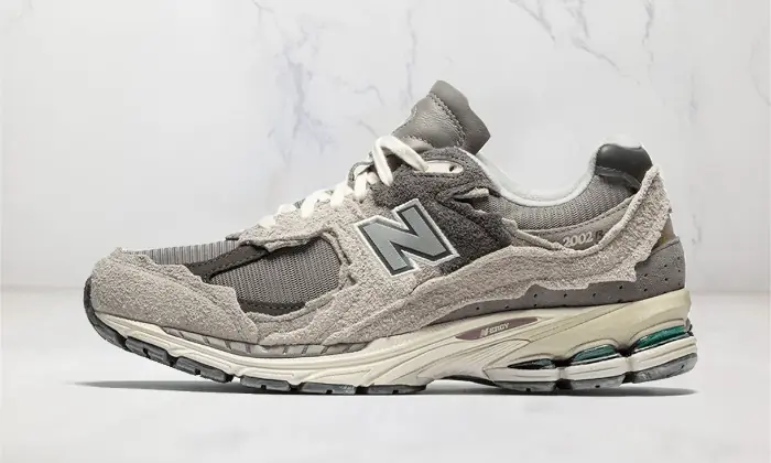 New Balance 2002R Protection Pack Rain Cloud STYLE-M2002RDA
