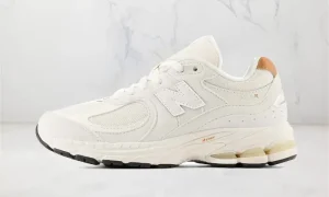New Balance 2002R Reflection Sea Salt STYLE-GC2002EC