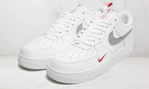 Nike Air Force 1 Low Blanc Red Mini Swoosh STYLE-DO6709-100(1)