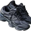 New Balance 9060 Triple Black STYLE-U9060NRI