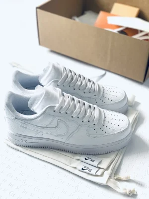Nike AIR FORCE 1 X LOUIS VUITTON BLANCHE(4)
