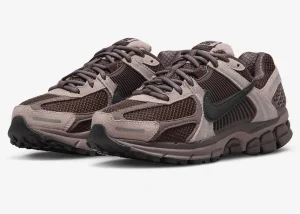 Nike Zoom Vomero 5 Violet Noir(1)