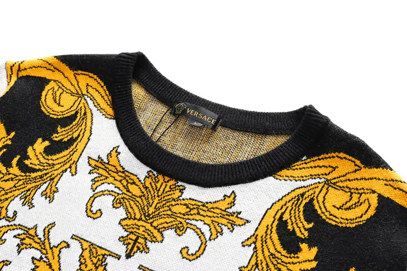 Versace pull Baroque V Center Manches longues(3)