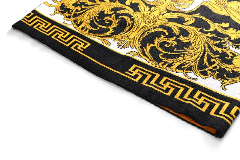 Versace pull Baroque V Center Manches longues(4)