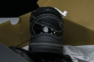 New Balance 1000 Noir STYLE-M1000AD1(7)