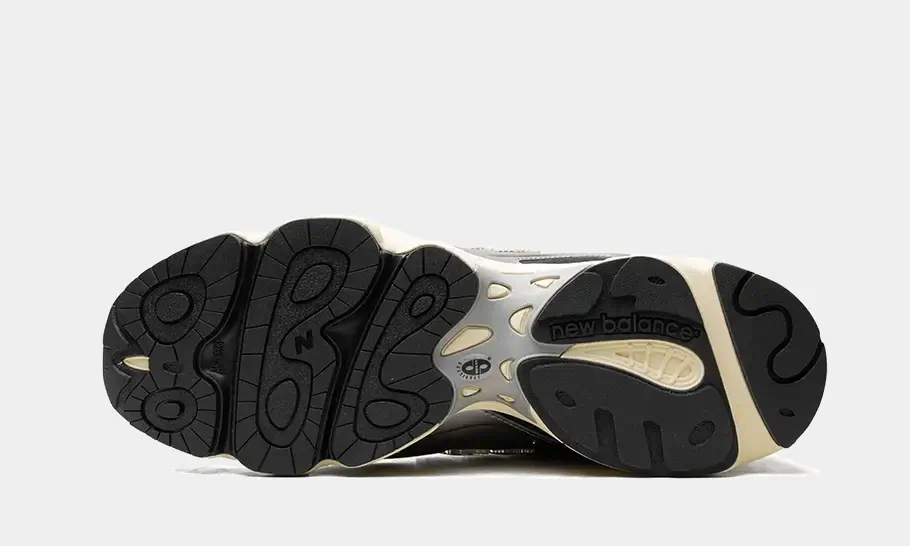 New Balance 1000 Silver Metallic STYLE-M1000SL(3)
