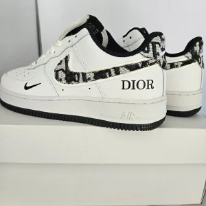 NIKE AIR FORCE 1 LOW WHITE CUSTOM DIOR Blanche Noir(1)