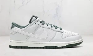 Nike Dunk Low Retro SE Photon Dust Vintage Green STYLE-HF2874-001