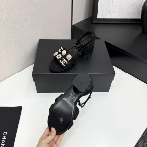 Chanel Sandals Tweed Metal Black Femme(4).webp
