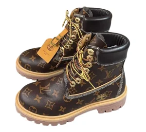 louis vuitton timberland 6 inch boot(12).webp