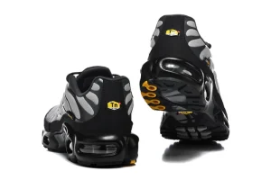 Nike Air Max Plus Cordura Pack - Dark Smoke Grey IM5983-070(1).webp