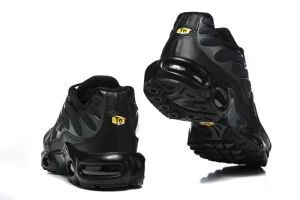 Nike Air Max Plus Navy Blue(1).webp