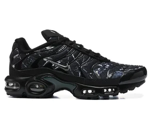 Nike Air Max Plus Black Wood Camo Triple Noir STYLE-IQ0301-070.webp