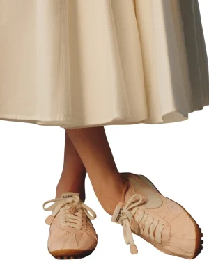 Nike Jacquemus Moon Shoe Pale Pink Rose STYLE-HV8547-800(1).webp