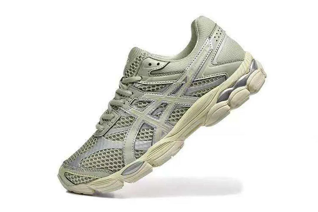 ASICS Gel-Cumulus 16 Dried Leaf Green Dried Leaf Green STYLE-1203A733-300.webp