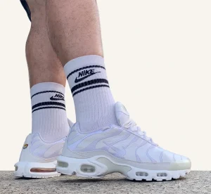 Nike Air Max Plus Triple White Cuir Blanc SKU-AJ2029-100(9)