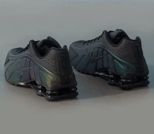 Nike Shox R4 Reflective SE Noir Seaweed STYLE-IM6596-001(5)