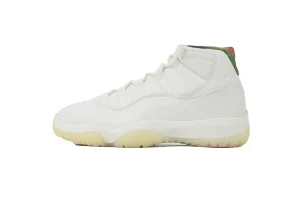 Air Jordan 11 285 Blanche vue 2