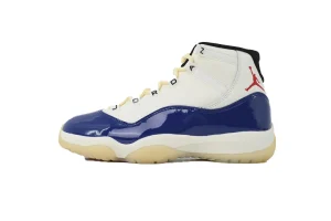 Air Jordan 11 Rare Air vue 2